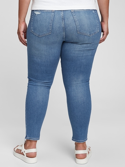 Image number 5 showing, Sky High True Skinny Ankle Jeans with Washwell