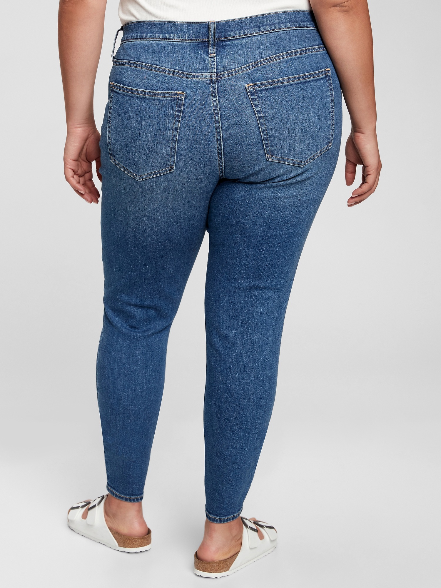 Mid Rise True Skinny Jeans with 