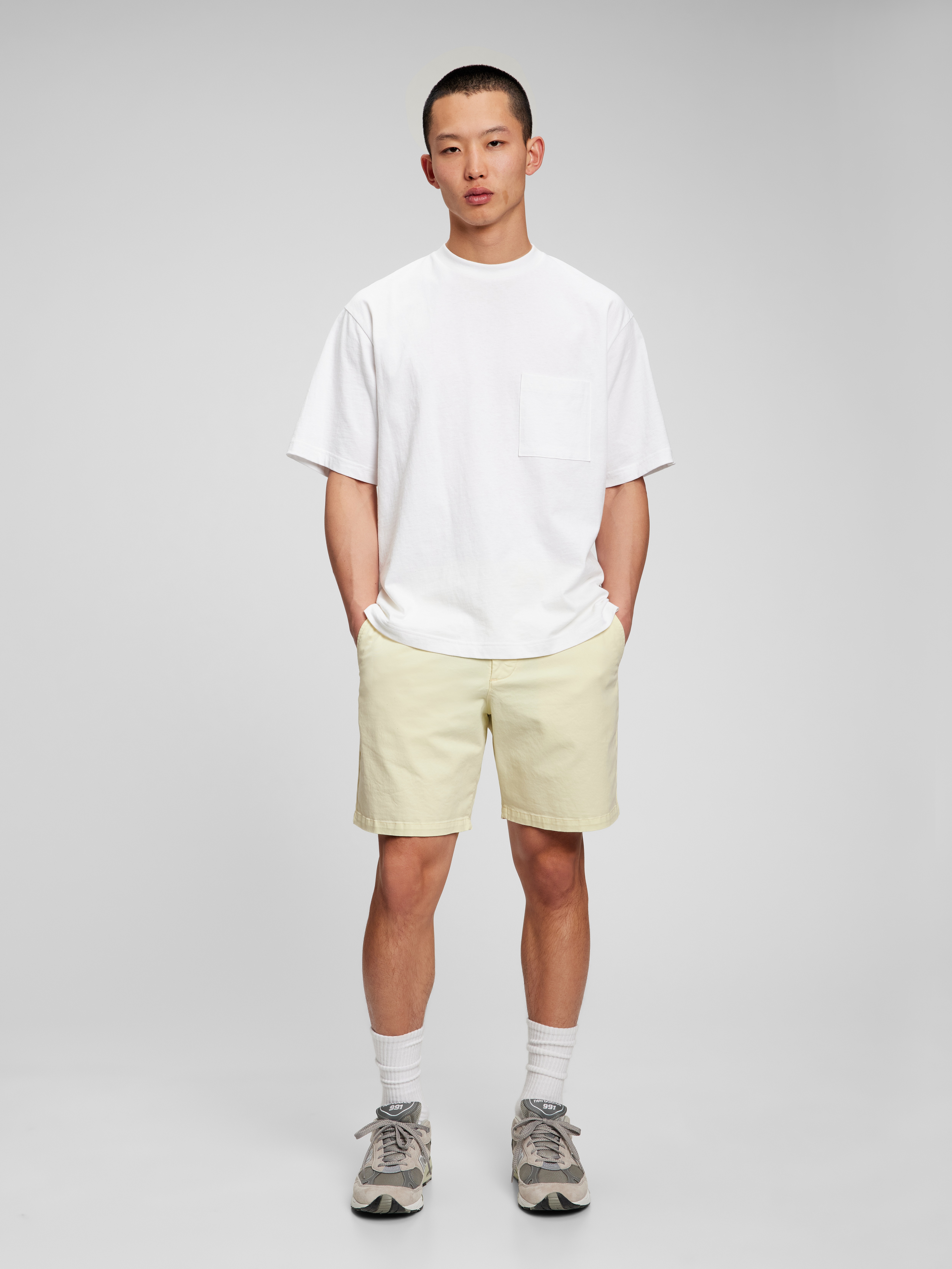 gap green shorts