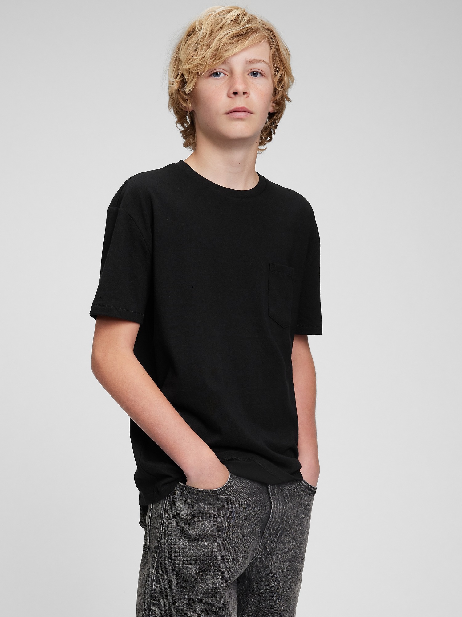 Gap Teen 100% Organic Cotton Pocket T-Shirt black. 1