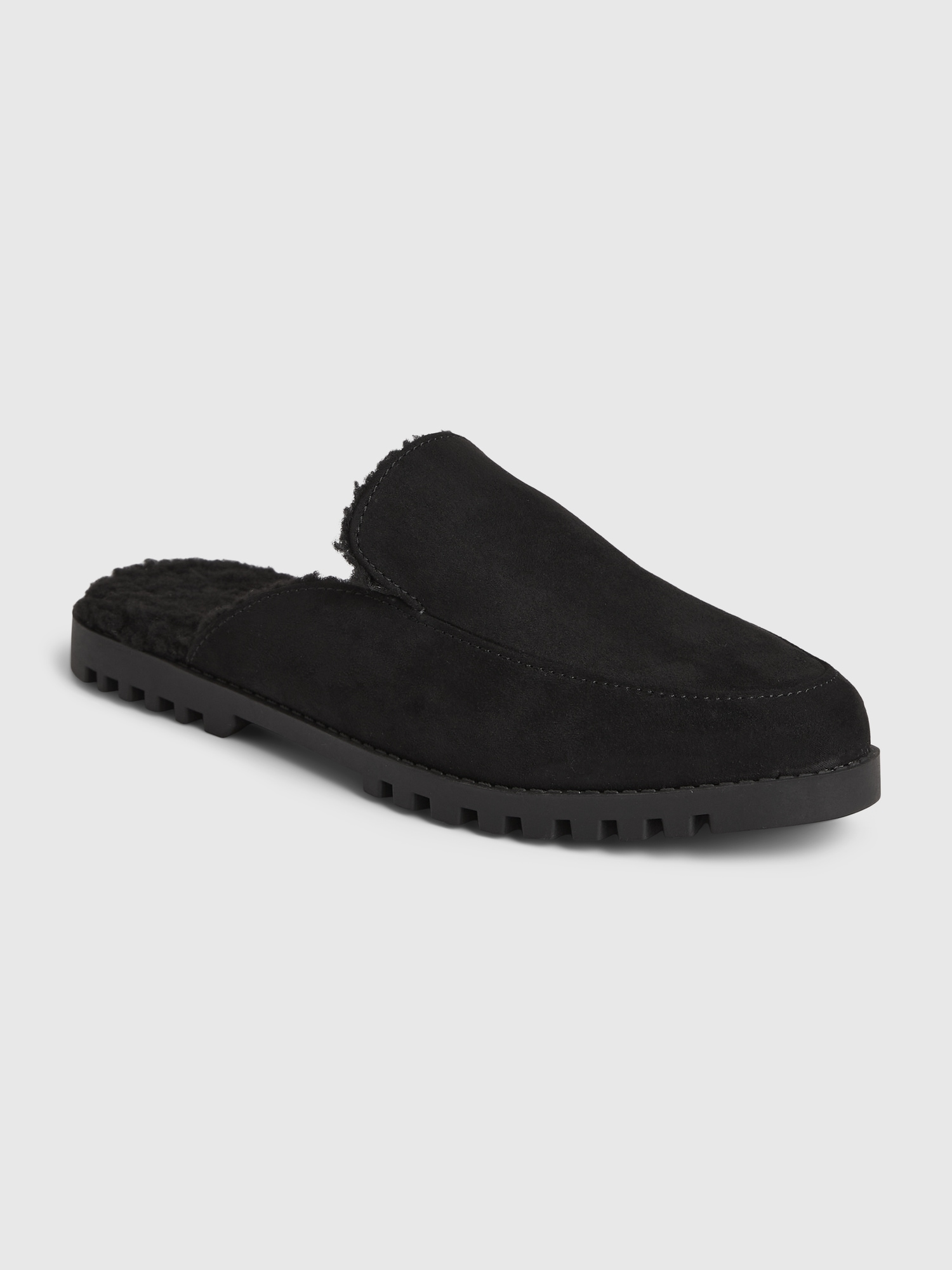 Gap Faux Shearling Loafer Mules black. 1