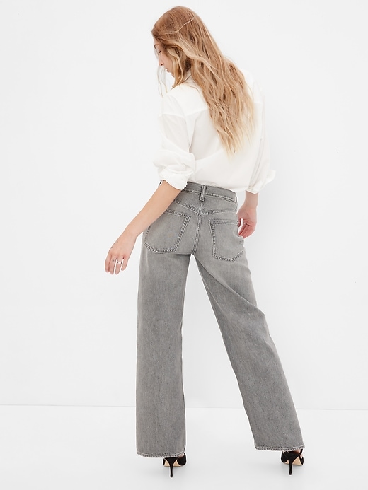 Image number 2 showing, Low Rise Stride Jeans with Washwell