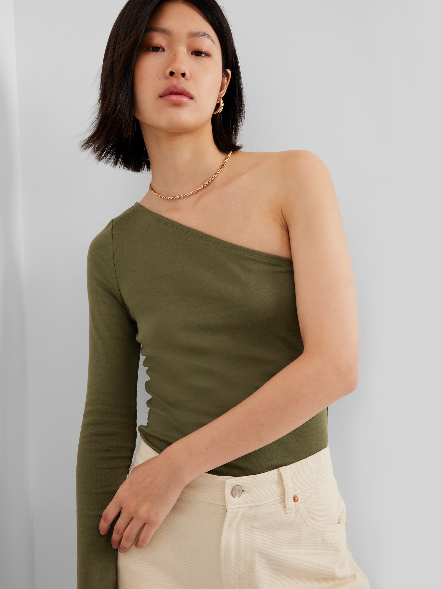 One-shoulder Top