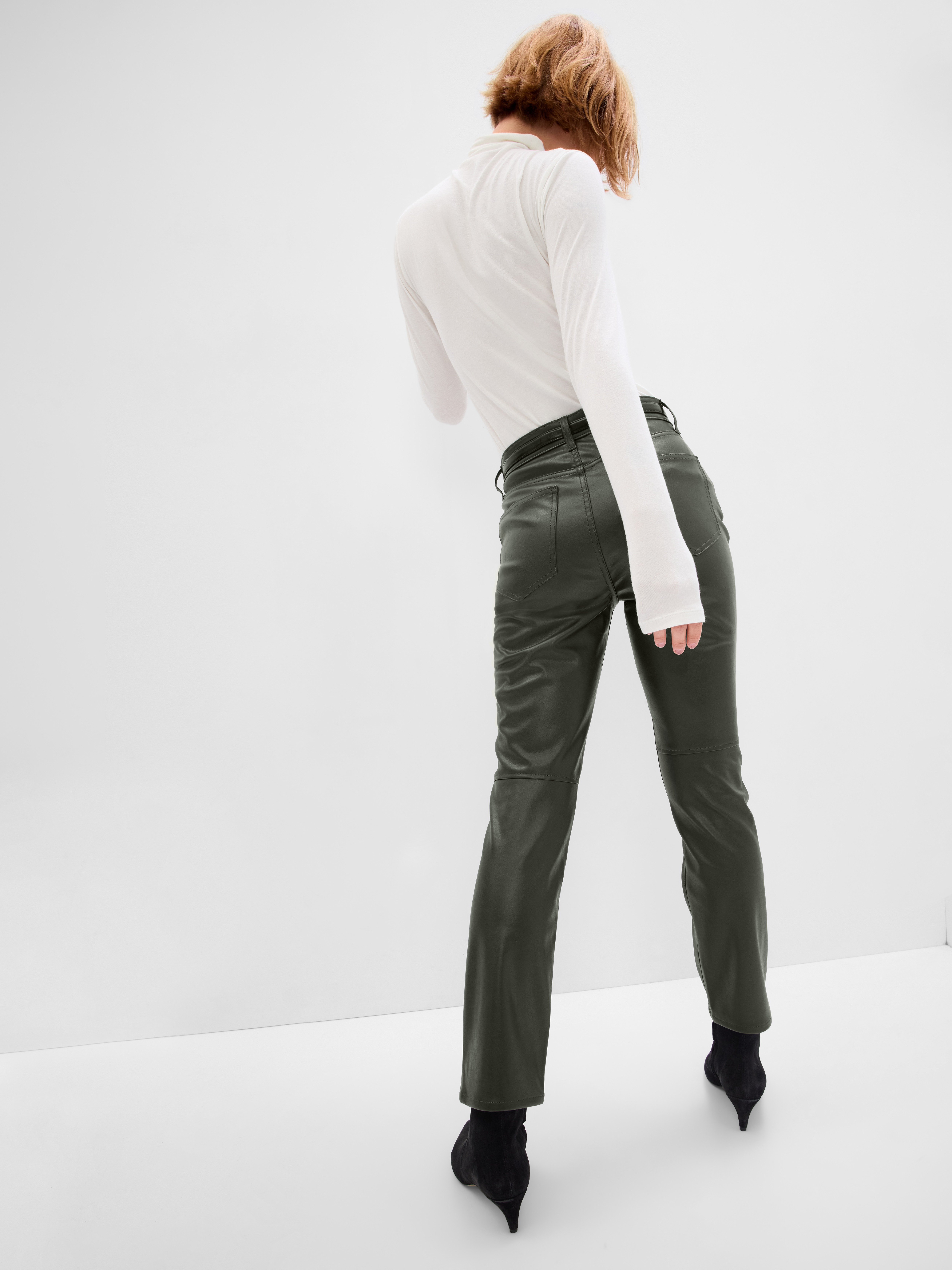 パンツ NKNIT vegan leather high-rise pants High Rise Vegan Leather Vintage Slim Pants | Gap