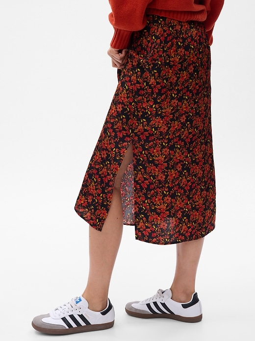 Image number 3 showing, Floral Midi Skirt