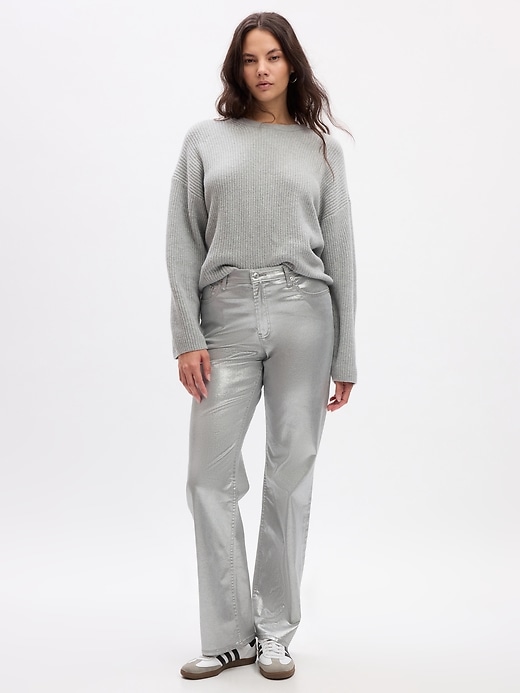 L'image numéro 4 présente Taille basse moyenne  Jean ample années 90 en denim Washwell métallisé