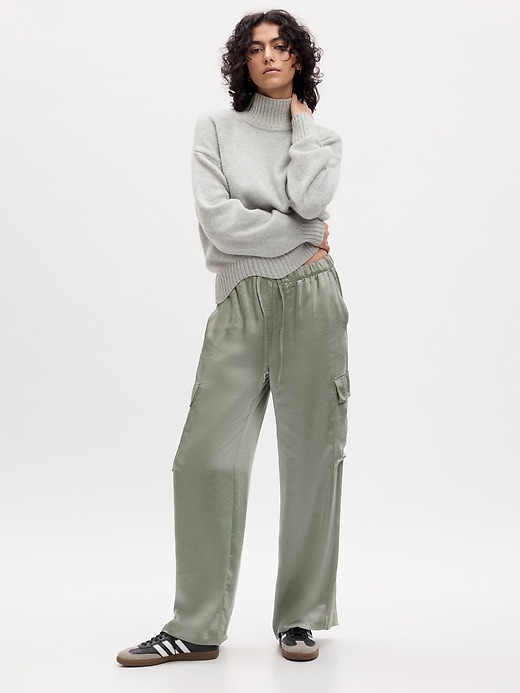 Image number 8 showing, Mid Rise Satin Wide-Leg Cargo Pants
