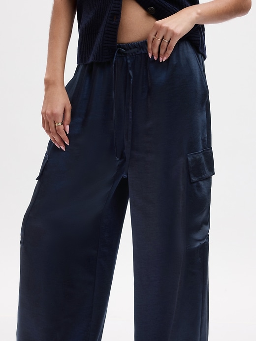 Image number 3 showing, Mid Rise Satin Wide-Leg Cargo Pants
