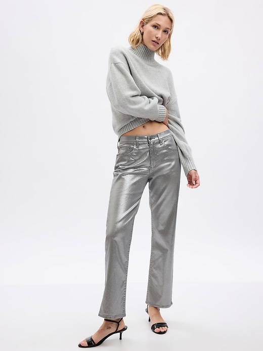 L'image numéro 3 présente Taille basse moyenne  Jean ample années 90 en denim Washwell métallisé