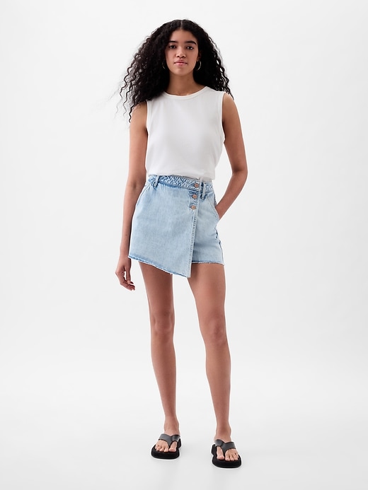 Fake Flap Pockets Belted Denim Skorts In Blue - Retro, Indie And Unique