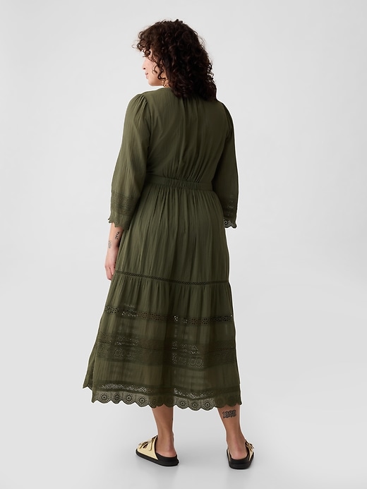 Textured Crinkle Lace Midi Dress