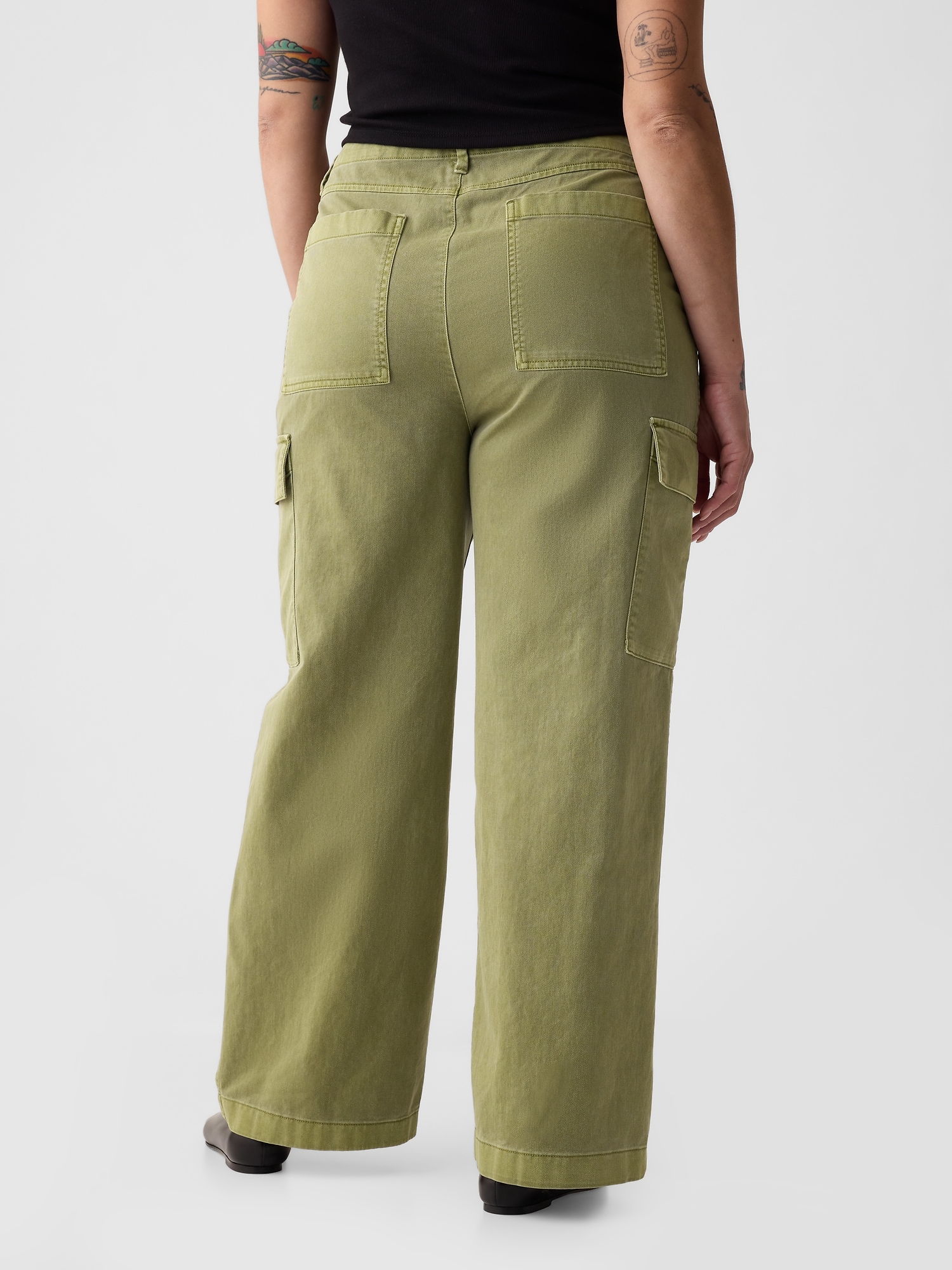 Pieces cargo pants in khaki green
