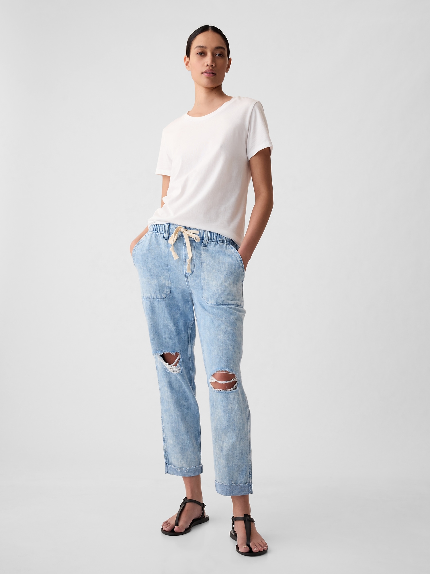 Mid Rise Easy Jeans