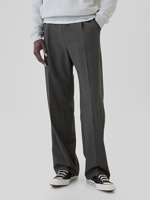 365 Relaxed Pleated Trousers