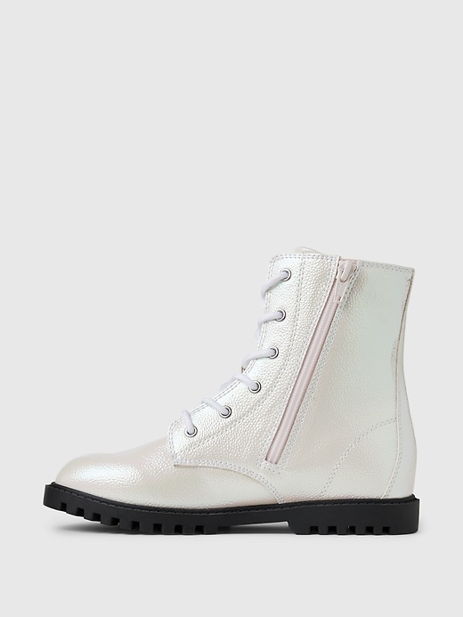 L'image numéro 5 présente Bottes en cuir végéne pour Enfant