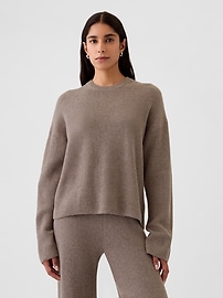 CashSoft Shaker-Stitch Crewneck Sweater | Gap