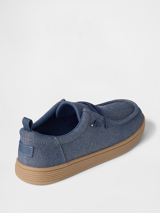 L'image numéro 4 présente Chaussures sport style mocassins pour Enfant