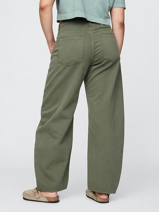 Image number 6 showing, High Rise Barrel Jeans