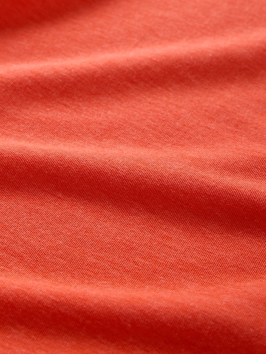 Image number 4 showing, GapFit Breathe T-Shirt