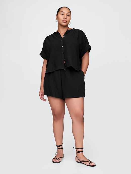 L'image numéro 5 présente Short confort en gaze froissée