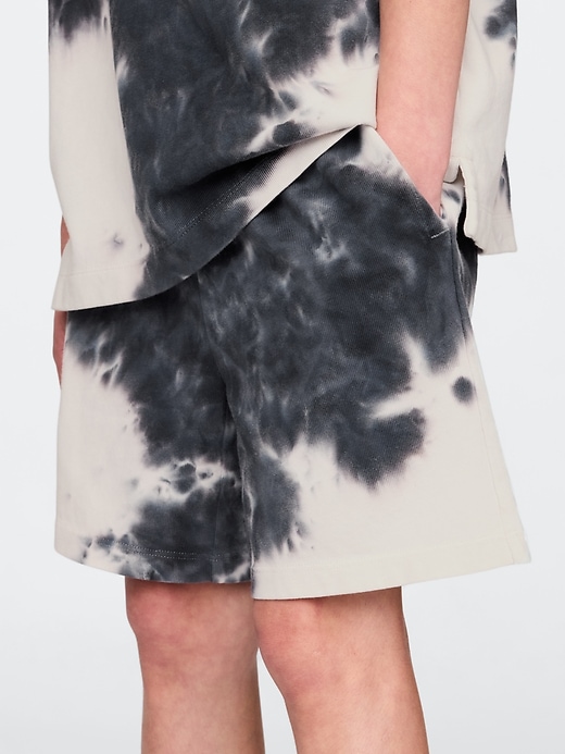 Image number 5 showing, Kids 5" Washed Easy Shorts