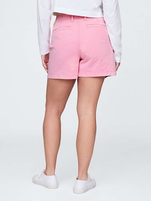 L'image numéro 6 présente Short kaki urbain, entrejambe de 10 cm