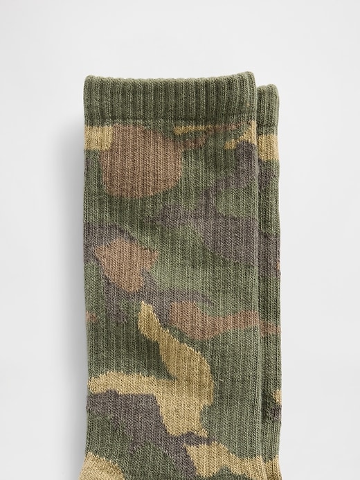 L'image numéro 2 présente Socquettes