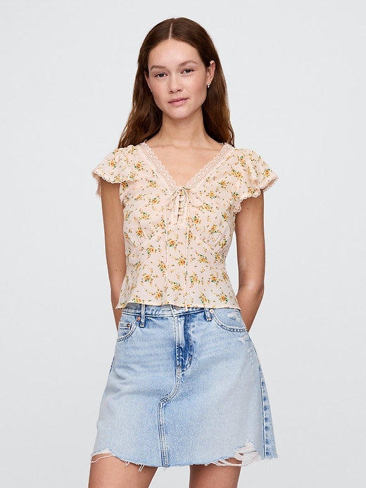 Image number 1 showing, Lace-Trim Floral Top