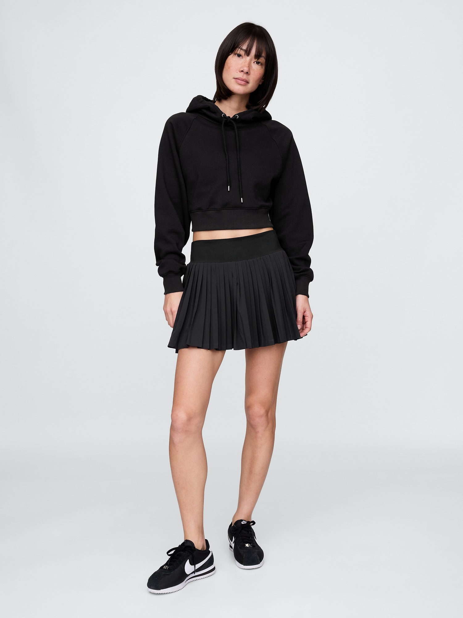 GapFit Pleated Exercise Skort