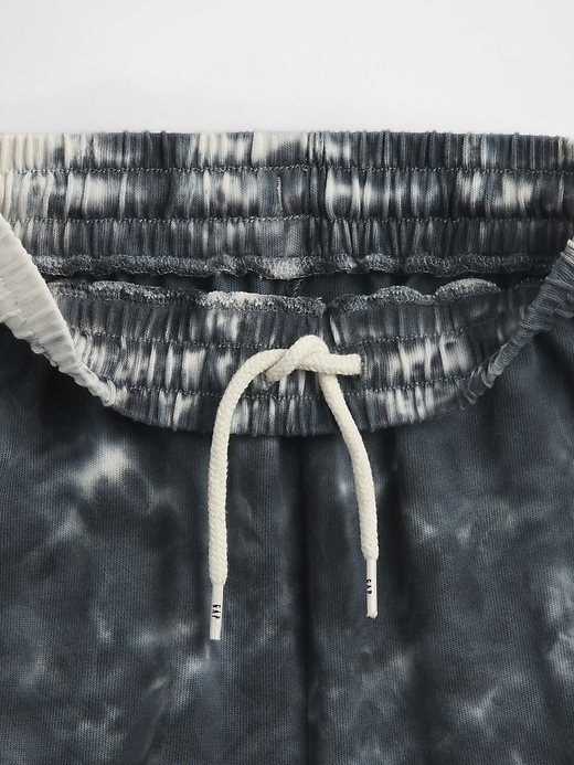 Image number 6 showing, Kids 5" Washed Easy Shorts