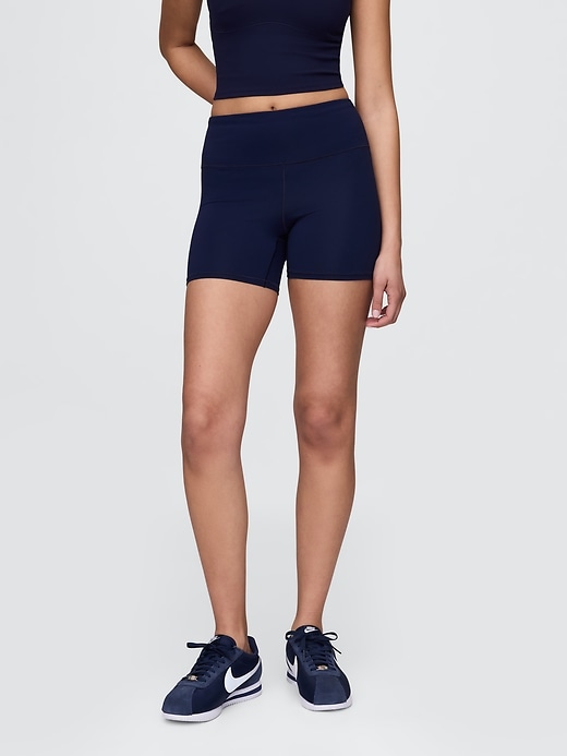 Image number 2 showing, 5" GapFit Smooth Bike Shorts