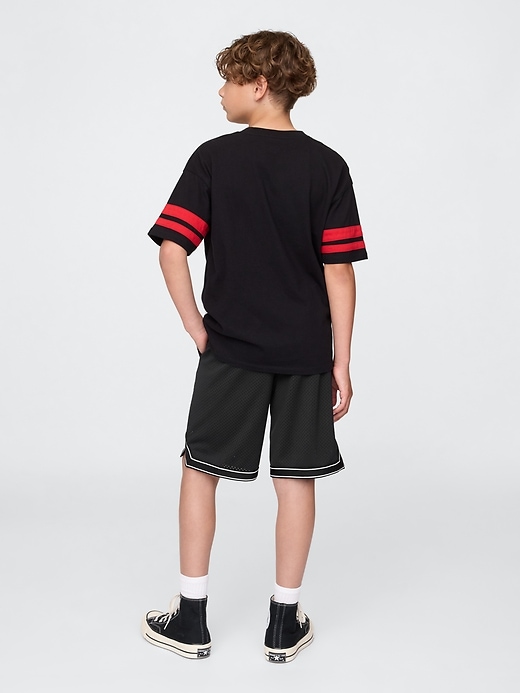 L'image numéro 3 présente Short à taille extensible GapSport en maille pour Enfant, entrejambe de 21,5 cm