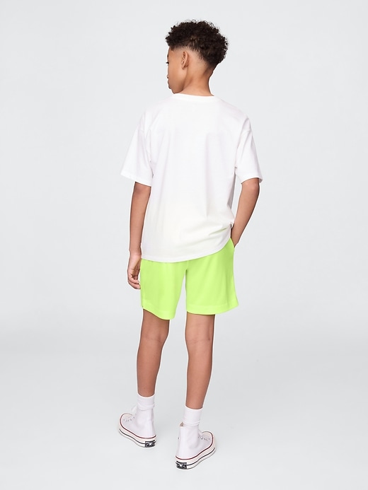 Image number 3 showing, Kids GapFit 6" Recycled Mesh Easy Shorts