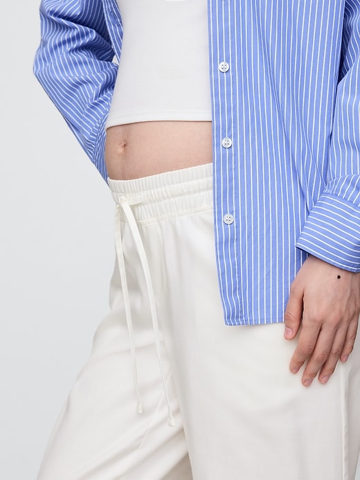 Image number 4 showing, Maternity Easy Wide-Leg Pants