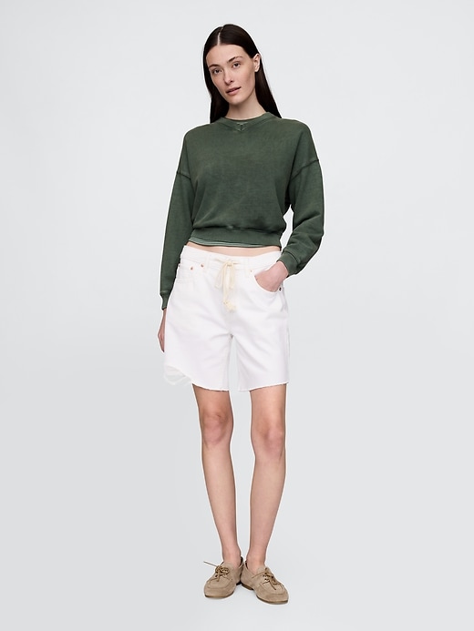 Image number 1 showing, 8" Mid Rise '90s Loose Denim Bermuda Shorts