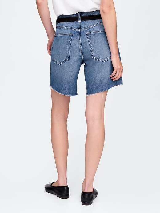 Image number 4 showing, 8" Mid Rise '90s Loose Denim Bermuda Shorts