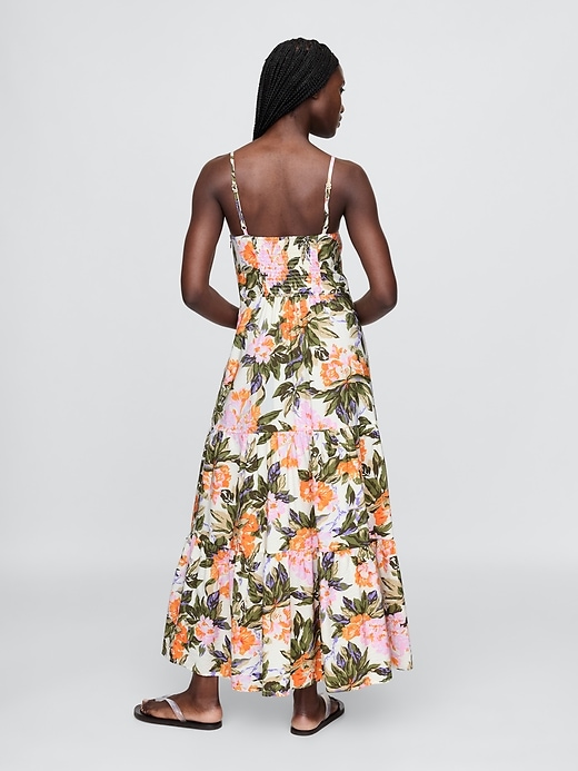 L'image numéro 2 présente Robe longue à volants à encolure à cordelettes