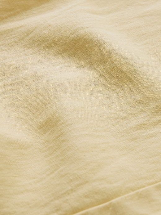 L'image numéro 8 présente Pantalon droit décontracté en mélange de lin longueur cheville