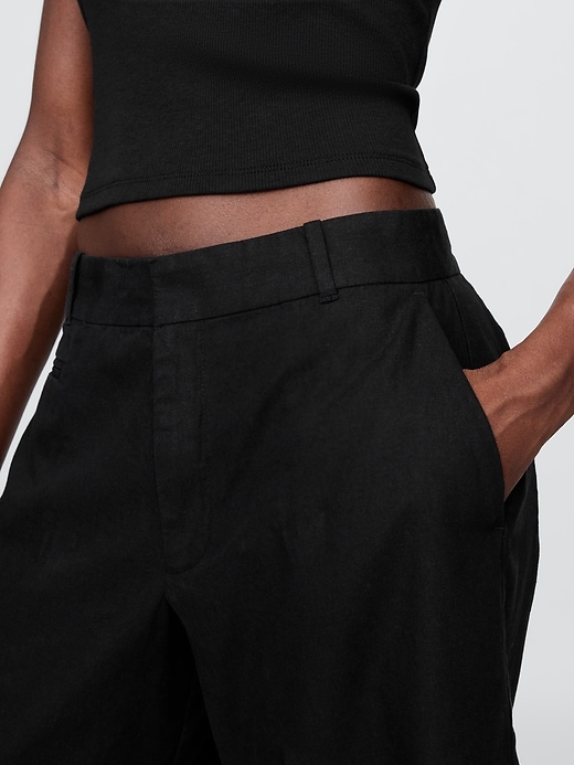 Image number 7 showing, 365 Low Rise Linen-Blend Trouser Shorts