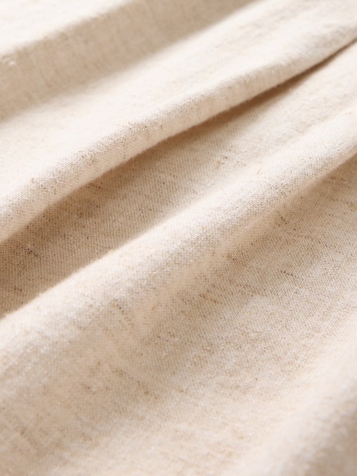 Image number 8 showing, 365 High Rise Linen-Blend Shorts