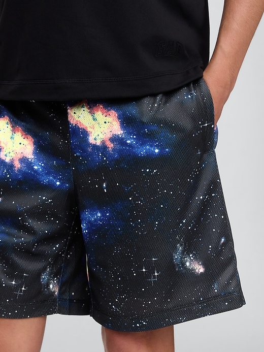 Image number 5 showing, Kids GapFit 6" Recycled Mesh Easy Shorts