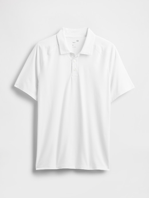 L'image numéro 4 présente Polo de sport GapFit en tissu recyclé
