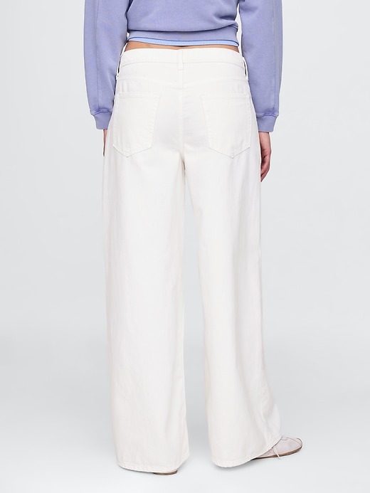 L'image numéro 4 présente Jean ballon très ample à taille mi-basse ample