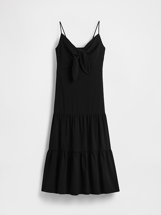 L'image numéro 8 présente Robe longue à volants à encolure à cordelettes