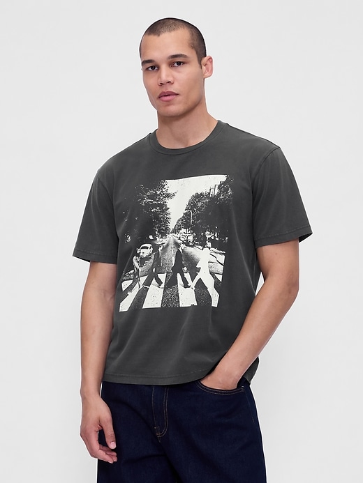 Image number 1 showing, The Beatles Relaxed Graphic T-Shirt