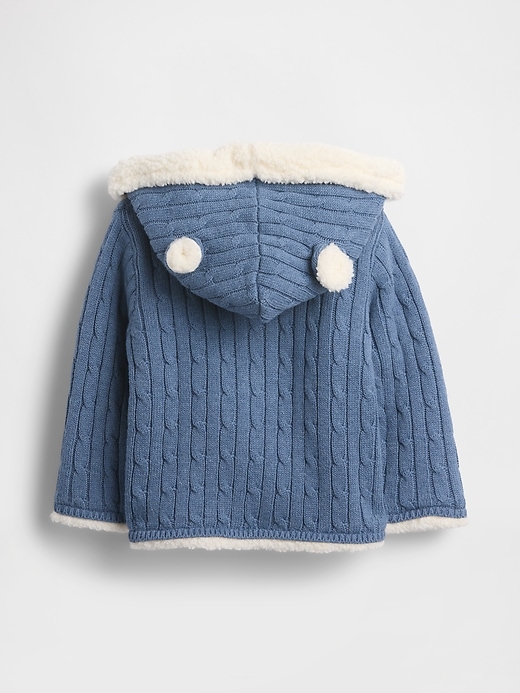 L'image numéro 2 présente Cardigan en tricot torsadé doublé en sherpa à motif d’ourson pour Bébé