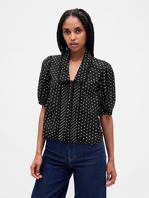 Image number 1 showing, Puff-Sleeve Collared Top