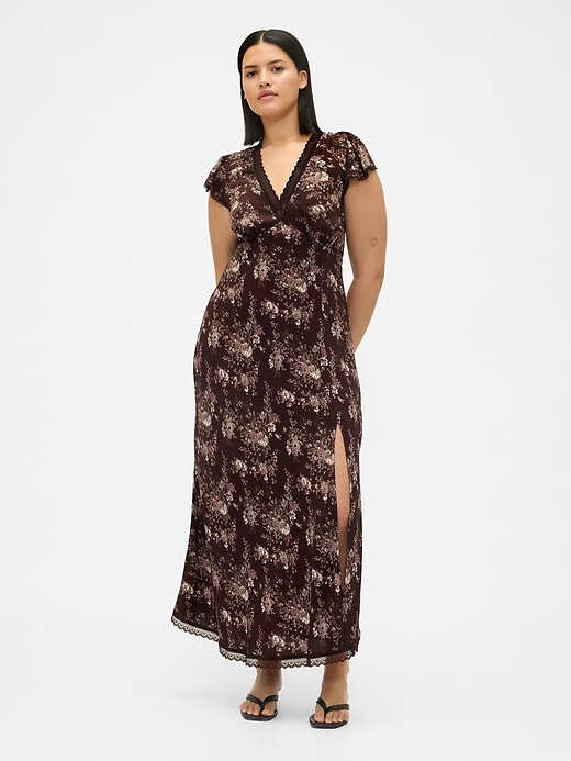Image number 5 showing, Lace-Trim V-Neck Crepe Maxi Dress
