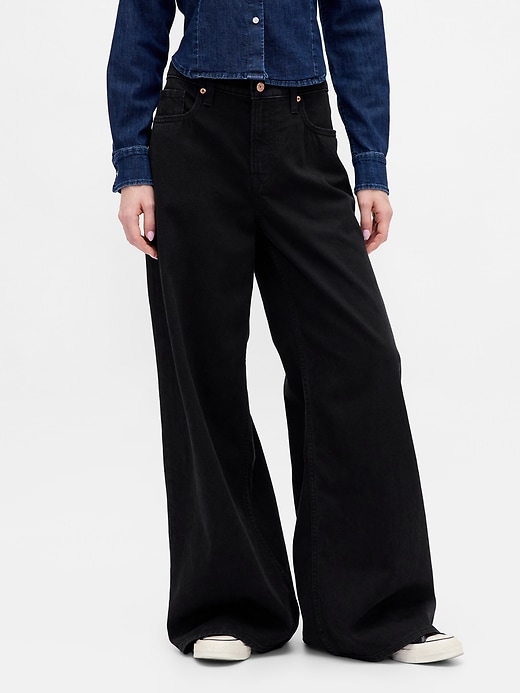 Image number 2 showing, Low Slung UltraSoft Extra Baggy Jeans