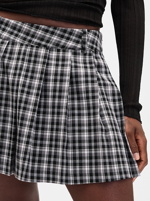 Image number 4 showing, Pleated Mini Skort